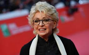 He is also ranked in the richest person list from italy. Enrica Bonaccorti E La Malattia Con Cui Convive Da Anni E Un Problema Serio Che Affligge Il 2 Della Popolazione Urbanpost