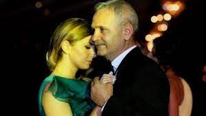 Liviu dragnea are o relație cu irina alexandra tănase (varsta 26 ani), iar diferența de dacă e să analizam însă mai atent imaginile celor două femei din viața lui dragnea, constatăm că irina tanase. Iubita Lui Dragnea Scoate Banii La Vedere Ieri BugetarÄƒ Azi LatifundiarÄƒ Ce A CumpÄƒrat De 350 000 De Euro News Track