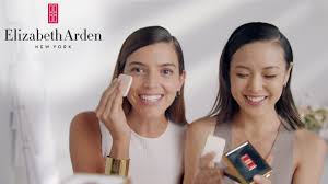 Flawless Finish Sponge On Cream Makeup Feat Calu Rivero Jen Chae Elizabeth Arden