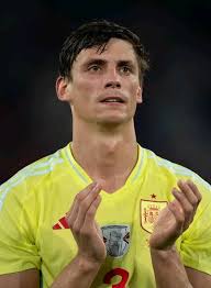 Mbola misy fan Al-Nassr manantena hahazo trophée ve 🤧? Inoako mantsy fa  misy fan Al-Nassr miafina ato