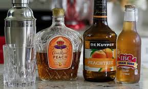 However, cut apples turn brown quickly due to a natural reaction when the fruit's white flesh is exposed to oxygen. Crown Royal Peach And Cream Whiskey Drink Recipe Homemade Food Junkie