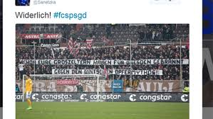In dem land hat sich die neue variante b.1.617 ausgebreitet, die auch als doppelmutante bezeichnet wird. Fc St Pauli Gegen Dynamo Dresden Abscheuliche Plakate Bei Zweitliga Spiel Fussball Stuttgarter Nachrichten