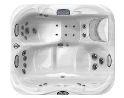 Enough space to have a bath with 2 people. Two Person Hot Tub Three Jacuzzi Models To Pick From
