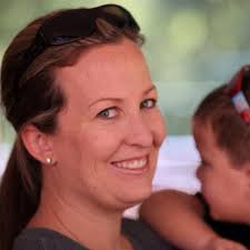 Dena Deleon (@denaDdeleon)