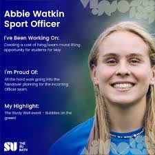 Elena Chamberlain's Instagram, Twitter & Facebook