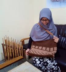 Jual beli tas rajut harga murah. Membuat Pola Dan Model Tas Dan Dompet Rajutan Kissparry