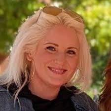 Ali Coffman (@AliCsquared)