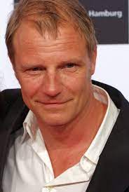 In der lindenstraße spielte er seit 1987 den franz wittich, der zuletzt im altenheim lebte. Thorsten Nindel Wikipedia