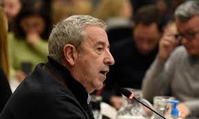 No normalicemos esto”: Julio Cobos estalló por las demoras en el paso a  Chile