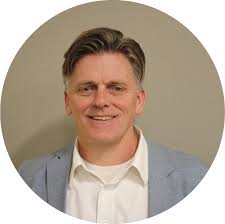 ABOUT − CENTRAL HEBER