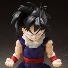 We are committed to provide you with convenient shopping solutions to satisfy your interest for a variety of dragon ball z products. Dragon Ball Z Son Gohan S H Figuarts Photos And Details The Toyark News