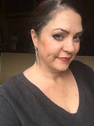 Earrings with boss inscription