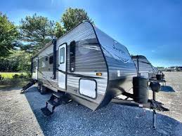 Mcgeorge's rolling hills rv has been one of the rv industry's leading dealers for over 40 years and has grown to become one of the worlds' top volume rv sales organizations. Fayetteville Nc Rvs For Sale Rv Trader