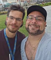 Remove girl from family vacation photo