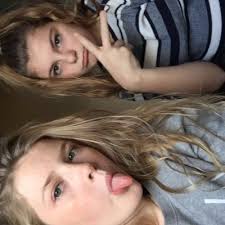 Scarlet Stokes (@scarlet_stokes1)