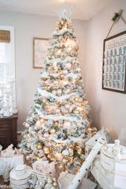 Rose gold christmas tree with pink decorations. Rose Gold And Blush Pink Christmas Tree Unique Christmas Decor Ideas