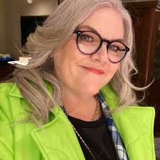 Paula Pell