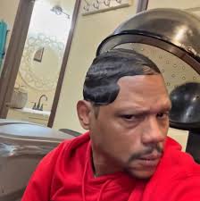 Who does crew change in Natchez, MS?