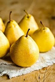 Le Jaune A Rungis Les Poires Fruits Et Legumes Alimentation Le Poire