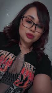 Melody Munoz's Instagram, Twitter & Facebook