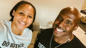 Maya Moore helps free Jonathan Irons from prison