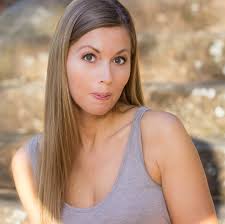 I guess it's time to grow up?! We are done with our teen years and it's  time for the twenties. 😏 Happy New Year everyone! It's 2020! 🥳 . .  📷Thanks @helstinki .