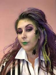 146 401 просмотр 146 тыс. Beetlejuice Halloween Makeup Purple Hair Green Lipstick That Glows Under Black Light Beetlejuice Halloween Costume Beetlejuice Makeup Beetlejuice Halloween