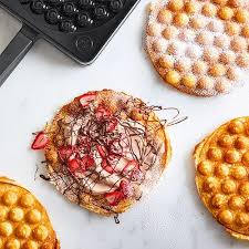 Strawberry Nutella Bubble Waffle Recipe In 2020 Bubble Waffle Strawberry Nutella Waffles