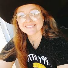 The star out station house "Dotswood " 1978 and below Richard the " Grammy"  Weedon the same year.