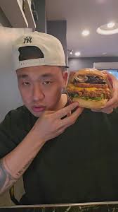 Mhmm Review gourmet burger at TTDI 📍Woodfire, TTDI Overall Rating: 8  #woodfirereview #woodfirettdi #klfoodie #wheretoeatinkl #whattoeatinkl  #klburger #burgersinkl