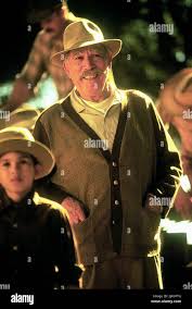Anthony Quinn Film A Walk In The Clouds (1995) Characters: Don Pedro Aragon  Director: Alfonso Arau 27 May 1995 **WARNING** This Photograph is for  editorial use only and is the copyright of