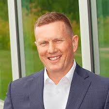 Andy Mullan's Instagram, Twitter & Facebook