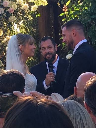 emotionsquote.s❤️ | Taylor Swift and Travis Kelce Wedding Image Sparks  Viral Buzz—But Fans Suspect It's AI A viral image claiming to show Taylor  Swift and... | Instagram