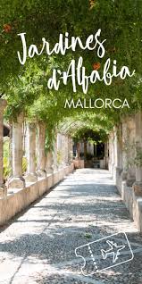 Jardines De Alfabia In Mallorca Enjoy This Tropical Oasis Mallorca Reisen Mallorca Reisetipps Und Mallorca Urlaub