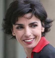 Minister raises storm with post-birth return to work