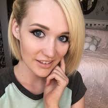 Hannah Callaway (hancallaway)