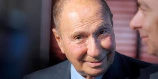 French billionaire politician olivier dassault has been killed in a helicopter crash, the afp news agency reported, citing parliamentary and probe sources. Heritage De Serge Dassault Pas De Querelle Assure Son Fils Olivier Le Point