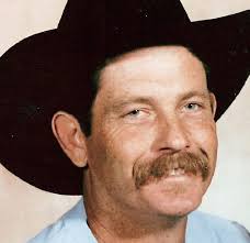 Oklahoma tornadoes: Cashion man died in May 24 tornado while trying to save  his wife