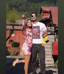 Ho naam pehla tera meri zubaan pe. Baarish Ban Jaana Song Cast Singer Lyrics Review And Release Date Telly Flight