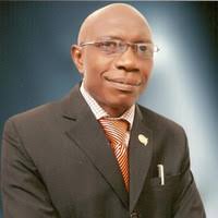 PDF) Ashanti pepper (Piper guineense) reduces aflatoxin formation in poorly  stored maize grains