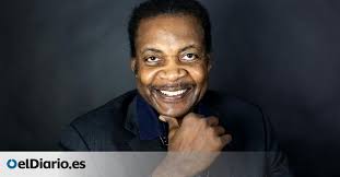 Ellis Cose, escritor: "En EEUU nunca habíamos tenido a un expresidente que  intenta derribar el sistema político"