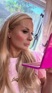 🦋 Drop a butterfly if you LOVE Mariah…, …and tell me your fave song too  🎶💖 , @xk.r.e.x you go first because I cried last night I wasn’t there  with you an basically filmed the whole thing for you ...