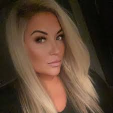 Any hair salons have availability for this afternoon for a colour and cut?