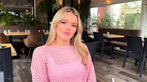 Jade, 20 Year Old Hottie From Versailles! - EPORNER