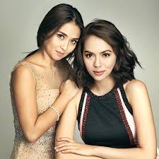 Not only are they reuniting on the big screen, rumored couple coco martin and julia montes are also back together on television. Kathryn Bernardo Julia Montes Dimples Romana Had Their Virtual Date