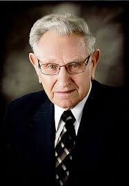 Lyman Miller's Instagram, Twitter & Facebook