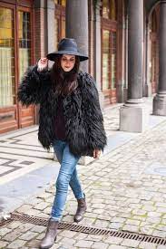 Outfit Shaggy Faux Fur Coat Wide Brim Hat Black Faux Fur Coat Faux Fur Coats Outfit Shaggy Faux Fur Coat