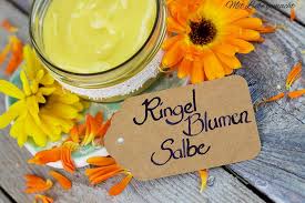Klassiker Der Hausapotheke Ringelblumensalbe Die Wundheilerin Mit Liebe Gemacht Salbe Hausapotheke Ringelblumensalbe Rezept