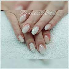 Gelové nehty jsou umělé nehty, které si můžete udělat sama doma. Stranky Jsou Blokovany Nails Beauty