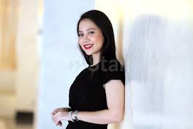 Farah nabilah saipuddin (lahir 10 mac 1992) merupakan seorang pelakon dan model wanita malaysia. Khabar Angin Berkahwin Dengan Juruterbang Oktober Depan Ini Jawapan Farah Nabilah Hiburan Mstar